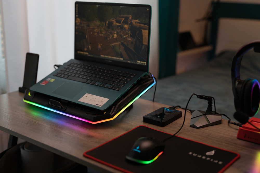 Bora X1 Cooling Pad RGB