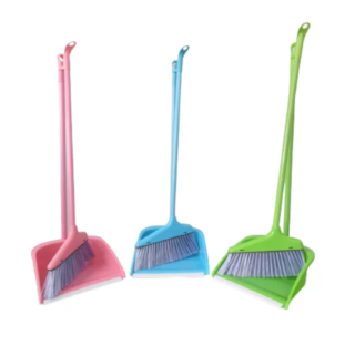 Long-Handle-Budget-Broom-and-Scoop